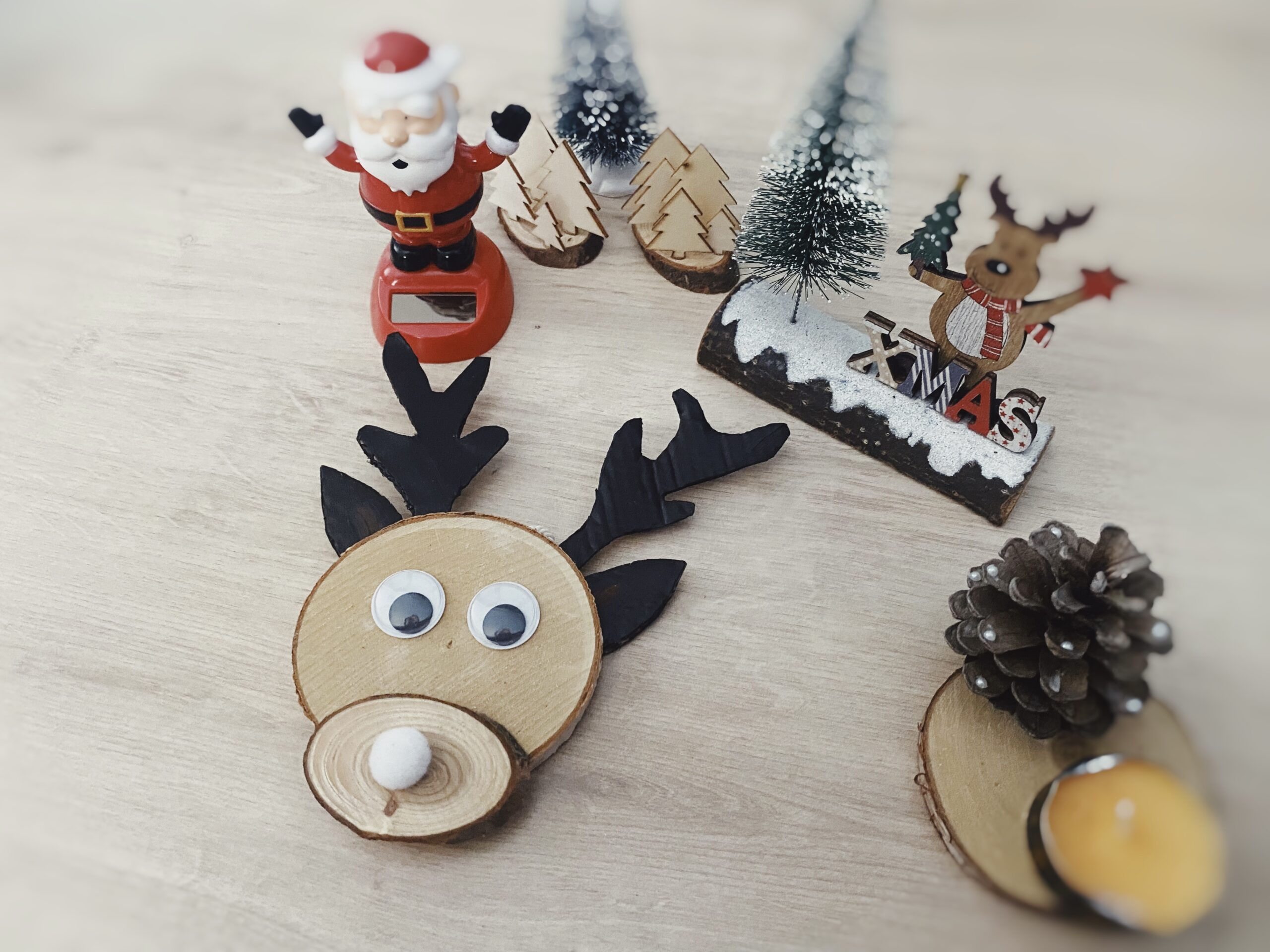 Bonbonnière Renne Père Noël California Creations 94648 - Artisanat Créatif