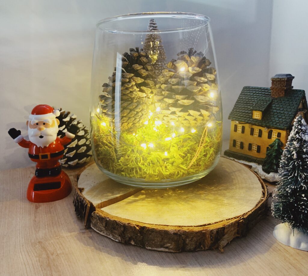 Décorations Sapin Noël Dorées - Lot De 24 (boules, Pommes De Pin, Cloches) - Incassable, Réutilisable, Brillant